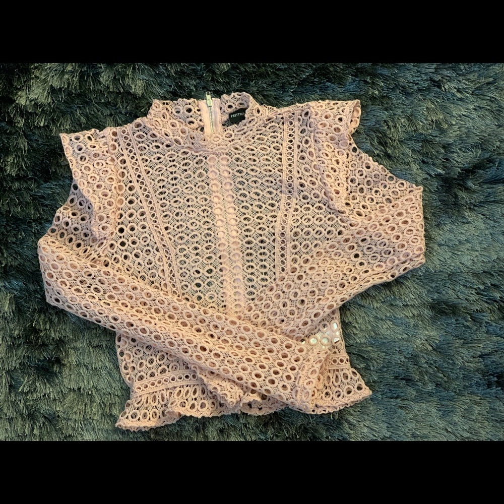 Eyelet pink top